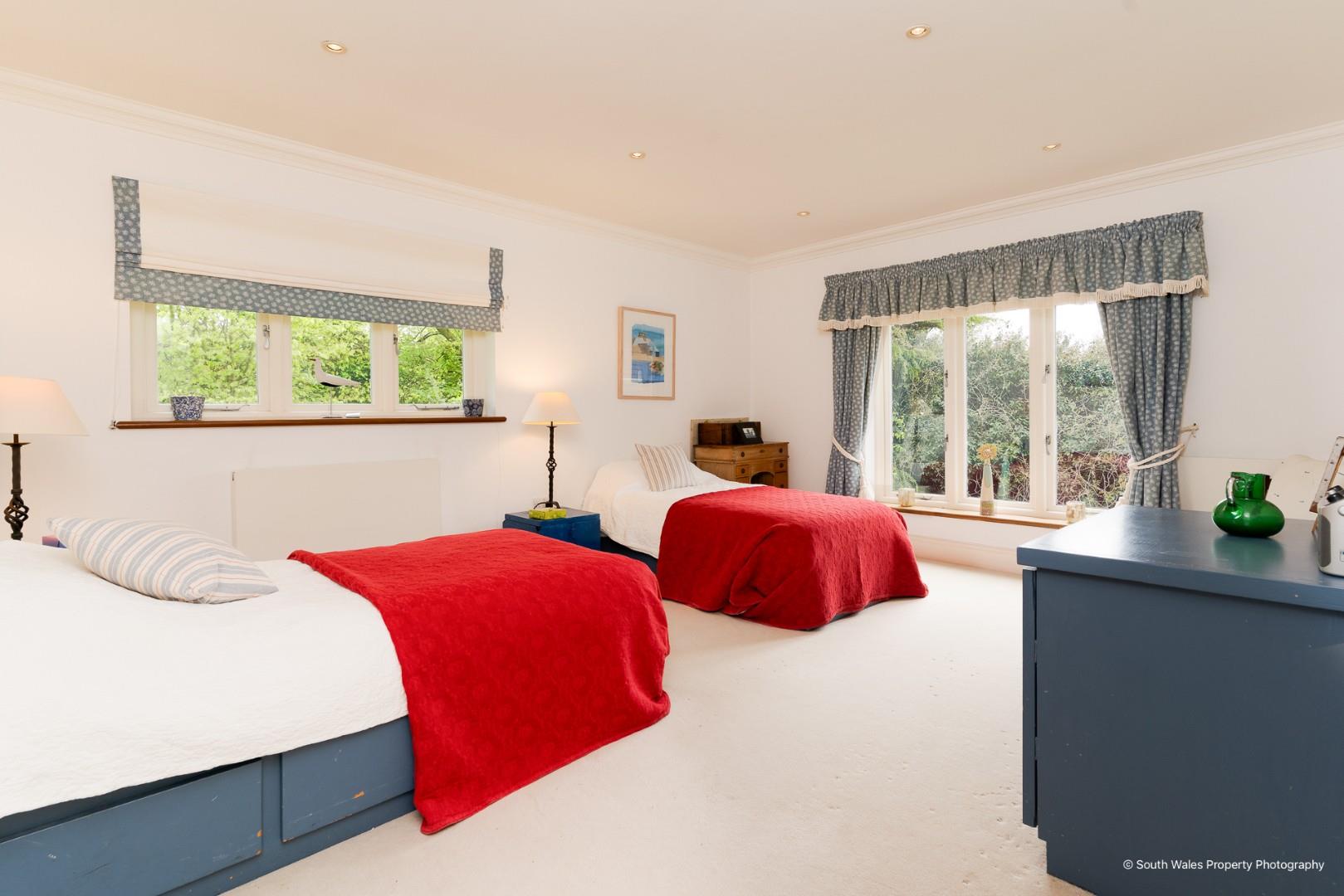 Primrose Hill, Cowbridge, Vale of Glamorgan, CF71 7DU